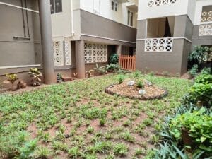 garden that uses manure from the waste generated in the apartment complex