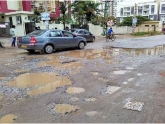 Yelenahalli Road riddled with potholes