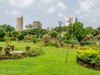 a garden in mumbai