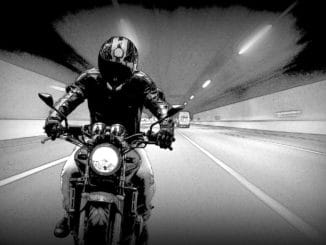 Snatching offenders most often approach victims on motorcycles